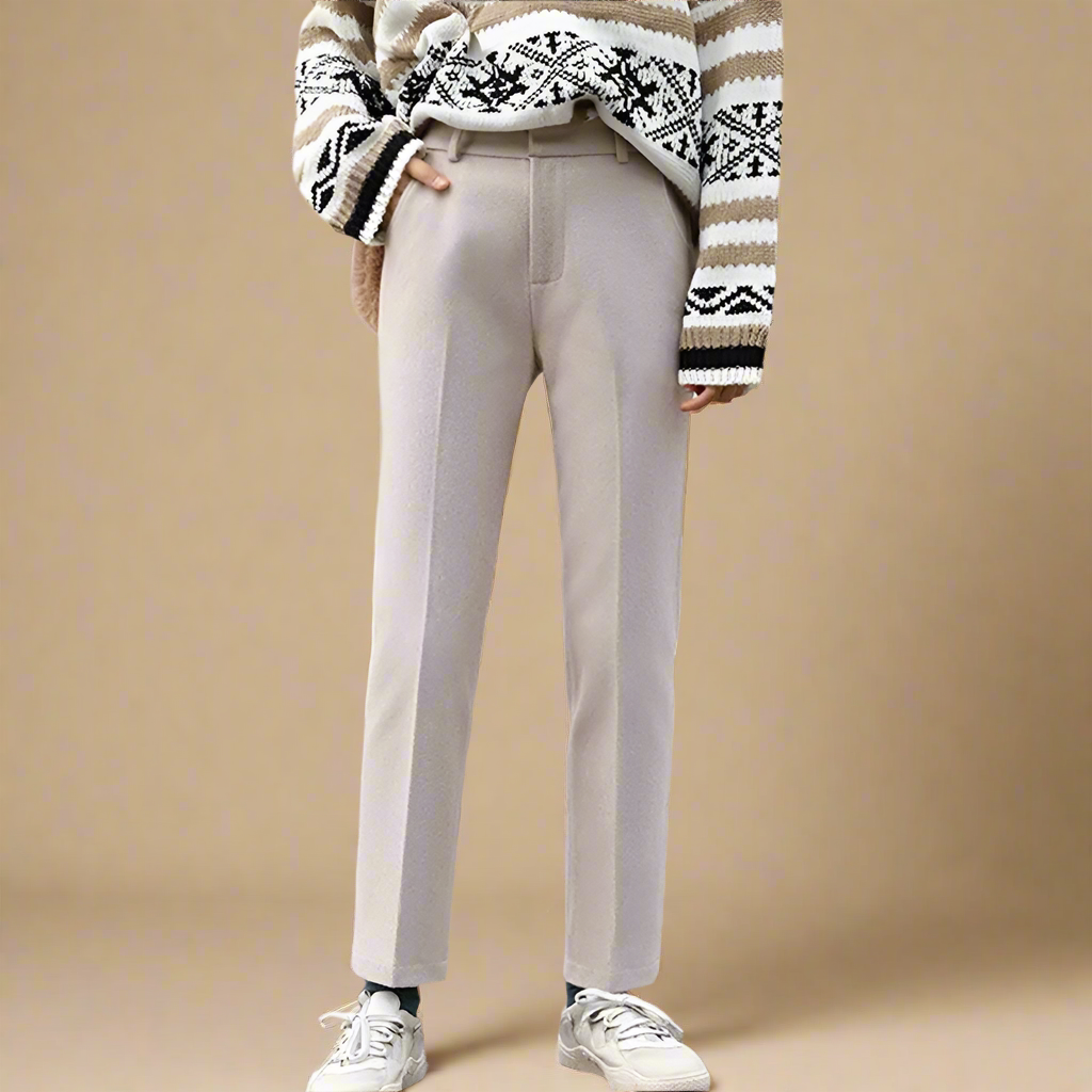 Slim-Fit Wool Trousers for Women | Xylarin